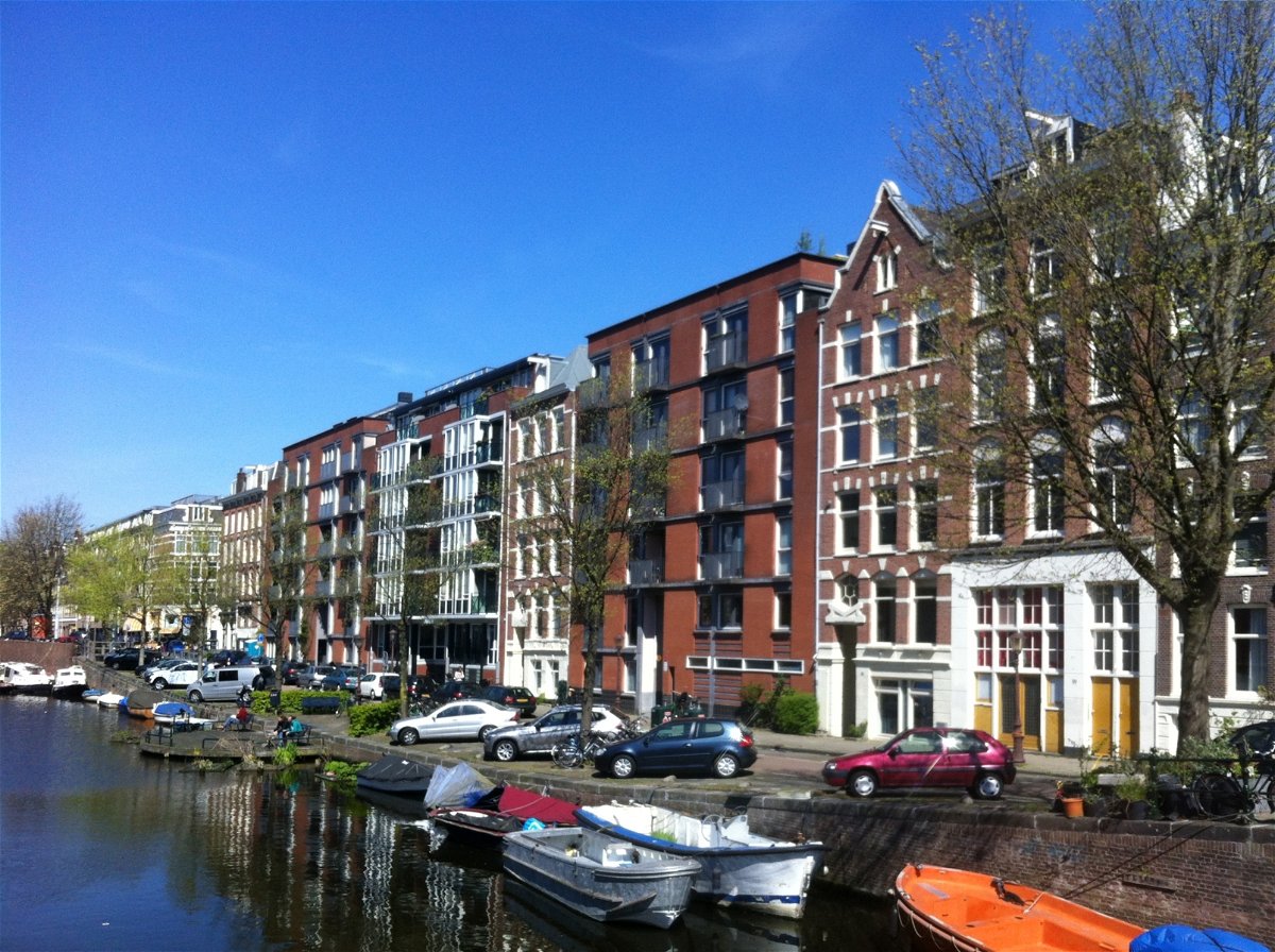 Foto van de BTicino intercom installatie Bilderdijk te Amsterdam 24 woningen