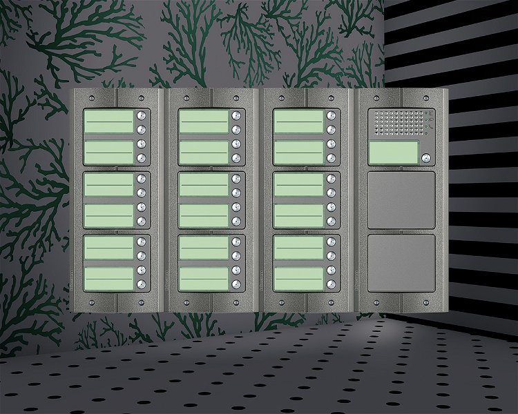 Afbeelding van het Serie 151A deurstation met 37 BTicino beldrukkers